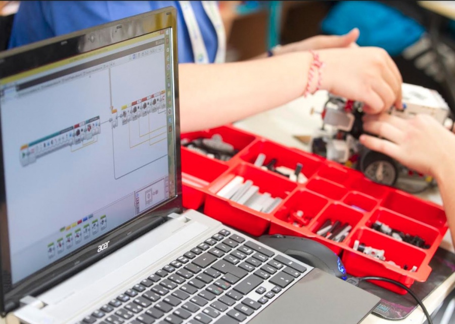 Σε τέσσερις ελληνικές πόλεις το CodeAthon στο πλαίσιο της Ευρωπαϊκής Εβδομάδας Προγραμματισμού