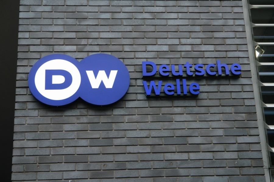 Deutsche Welle: Aποστολή εξετελέσθη – H Eλλάδα πεθαίνει