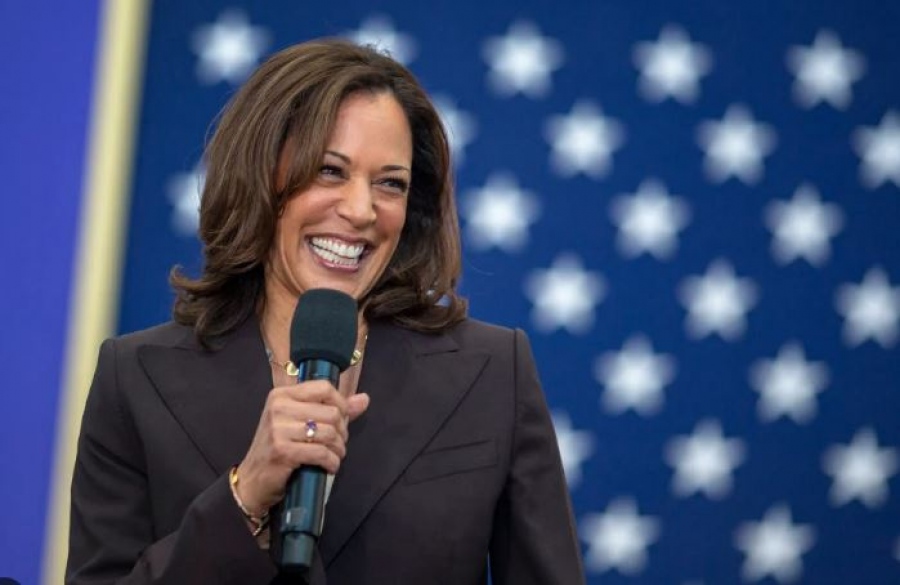 Η λίστα της Harris: Ένας αστροναύτης, ένας εισαγγελέας και ένας δάσκαλος, οι επικρατέστεροι υποψήφιοι αντιπρόεδροι