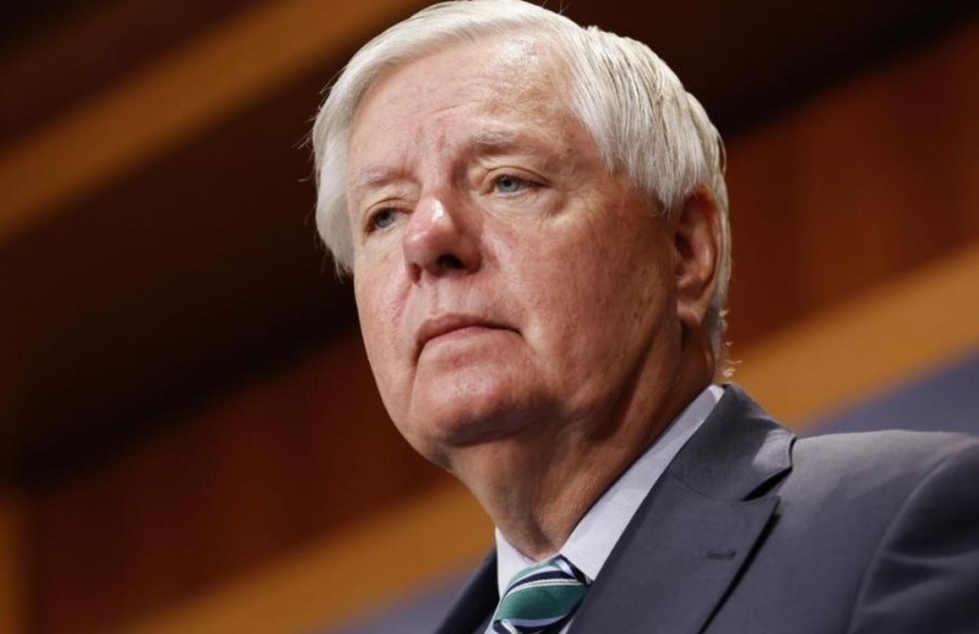 Graham ( Γερ. ΗΠΑ): Έπαιζα γκολφ με τον Trump και μου είναι ότι υπέρ του νομοσχεδίου για δασμούς 500% στη Ρωσία