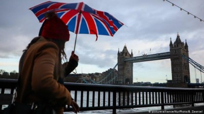 Βρετανία - Κορωνοϊός: Υψηλός για τέταρτο 24ωρο ο αριθμός κρουσμάτων και θανάτων, 53.285 και 613 αντίστοιχα