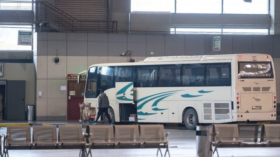 Τι θα ισχύει από τη 13/9 για μετακινήσεις προς ηπειρωτικούς και νησιωτικούς προορισμούς με αεροπλάνα, τρένα και ΚΤΕΛ