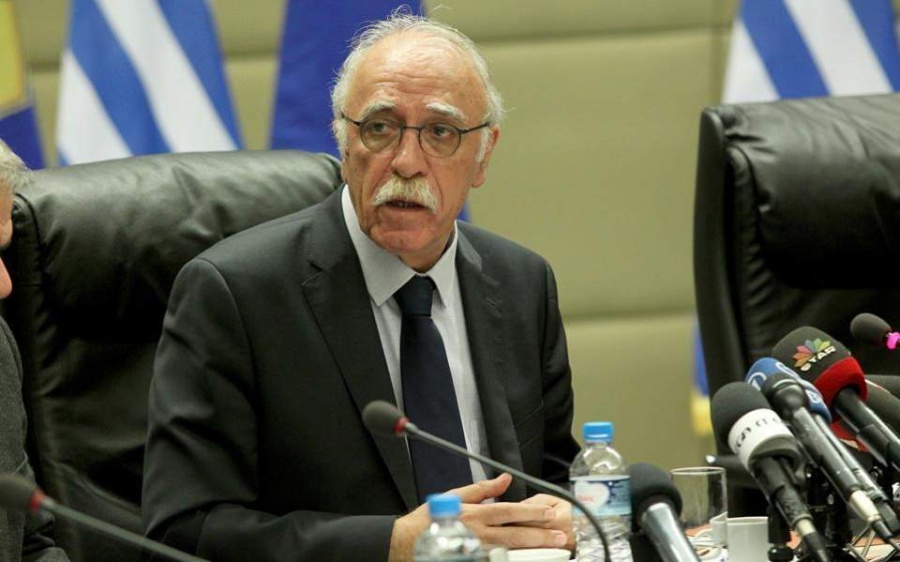 Βίτσας: Τις αποφάσεις για το προσφυγικό και τα κέντρα υποδοχής δεν τις παίρνουν οι Δήμαρχοι αλλά η κυβέρνηση