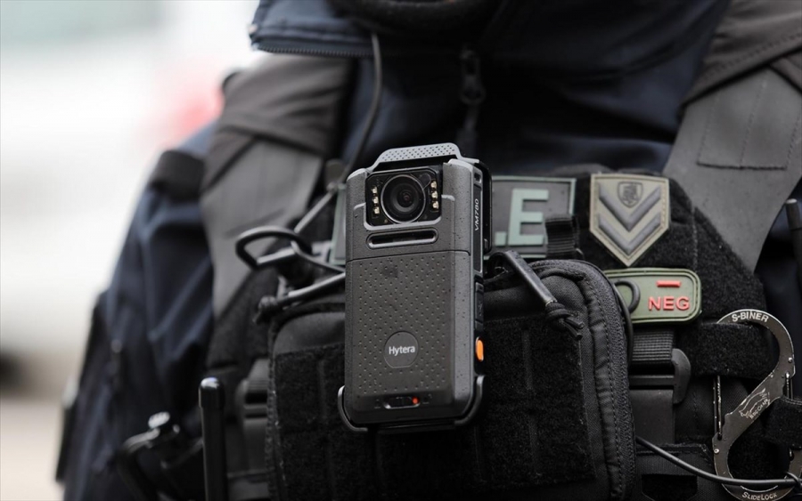 Χρυσοχοΐδης: Μπήκαν οι κάμερες πιλοτικά σε ΔΡΑΣΗ και ΟΠΚΕ - Σε λίγο παντού