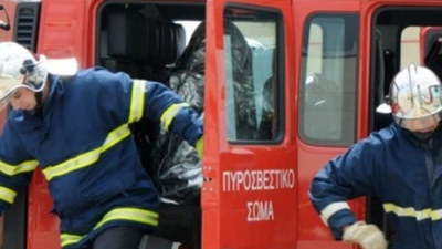 Συναγερμός στην Πυροσβεστική - Φωτιά στη Μάνδρα Αττικής