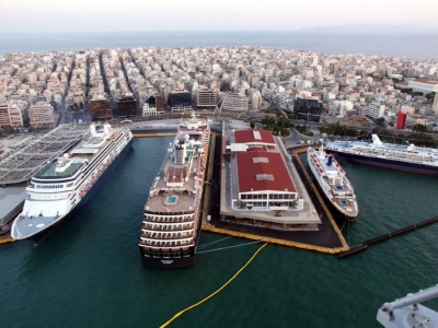 Λιμάνι Πειραιά: Εντοπίστηκε δεύτερο φορτίο κοκαΐνης, με 100 κιλά - Ερευνάται αν συνδέεται με το καρτέλ