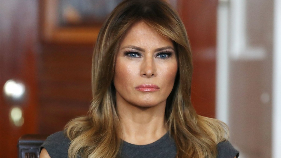 Melania Trump, χρόνια πολλά! – Η υπέρκομψη πρώην και μέλλουσα πρώτη κυρία των ΗΠΑ έκλεισε τα 53...