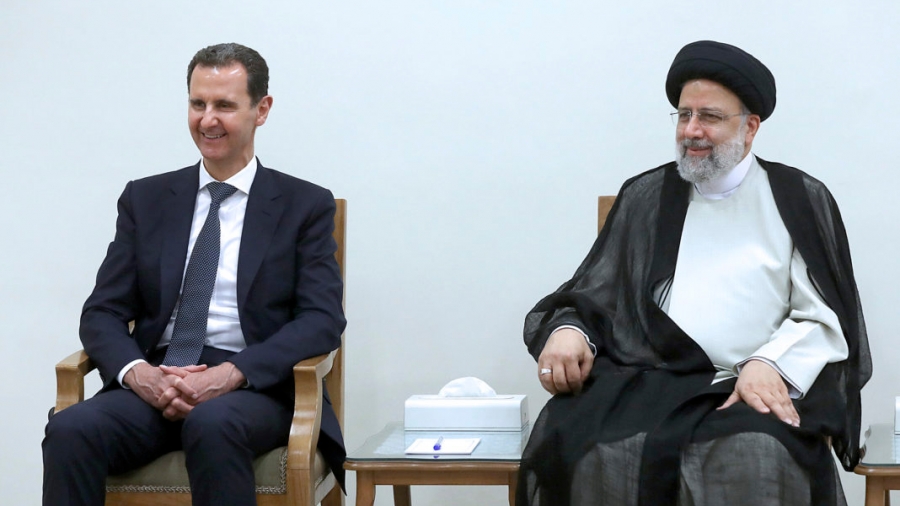 Σπάνια επίσκεψη του προέδρου της Συρίας στο Ιράν