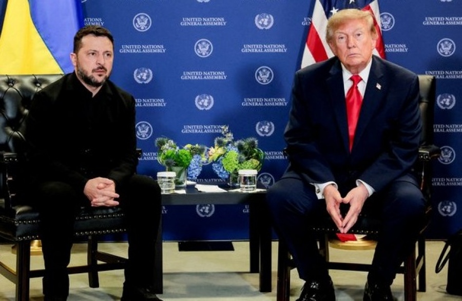 Dmitruk (Ουκρανός βουλευτής): Ο Trump εξόντωσε πολιτικά τον Zelensky σαν να πάτησε μία κατσαρίδα