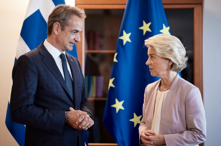 “Bombshell” in Parliament: Pierrakakis became Eurogroup president because Mitsotakis accepted the seizure of Russian assets