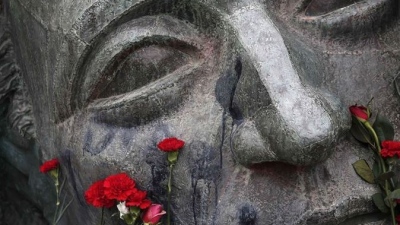 52η επέτειος Πολυτεχνείου: Κορυφώνονται οι εκδηλώσεις - Μέτρα της ΕΛ.ΑΣ - Πώς κινούνται τα μέσα μεταφοράς