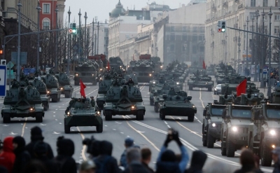 Επείγον σήμα από ΗΠΑ: Καλούν τους Αμερικανούς, που βρίσκονται στη Ρωσία, να αποφύγουν την παρέλαση για την 9η Μαΐου