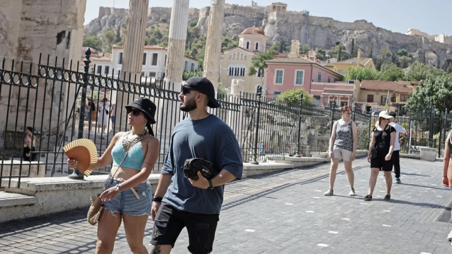 Καιρός: Έκτακτο δελτίο από την ΕΜΥ - Μετά τον καύσωνα έρχονται μπουρίνια και «βουτιά» 8 βαθμών Κελσίου