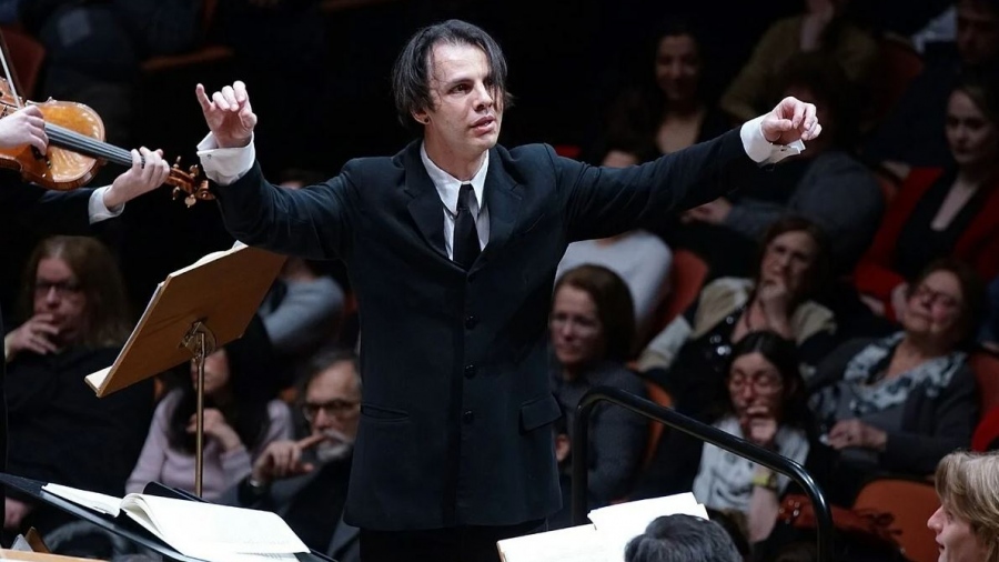 Το φεστιβάλ της Βιέννης ακύρωσε τη συναυλία Έλληνα μαέστρου επειδή δεν στηρίζει την Ουκρανία στον πόλεμο με τη Ρωσία