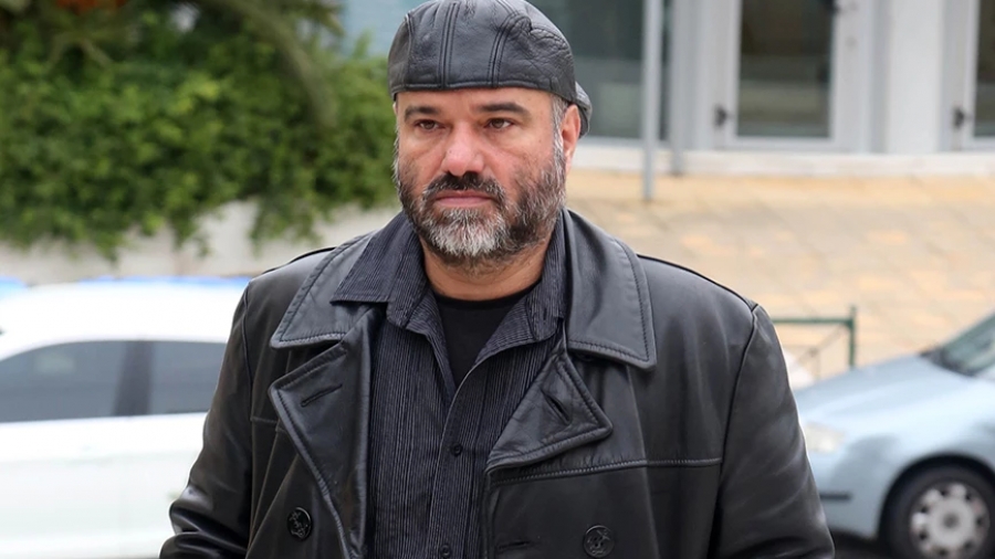 Ο σκηνοθέτης του Σασμού απαντά στις κατηγορίες περί βιασμού - Τεράστιο κύμα συμπαράστασης μετά την παραίτηση