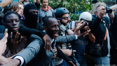 Σοβαροί τραυματισμοί μαθητών από αστυνομική βία στη Γαλλία