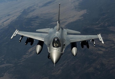 Ολλανδία: Έστειλε τα πρώτα F-16 στη Ρουμανία για την εκπαίδευση Ουκρανών