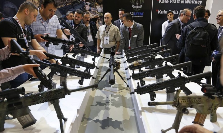 ΗΠΑ: Ανθεί η αγορά όπλων, στα ύψη οι μετοχές των κατασκευαστών