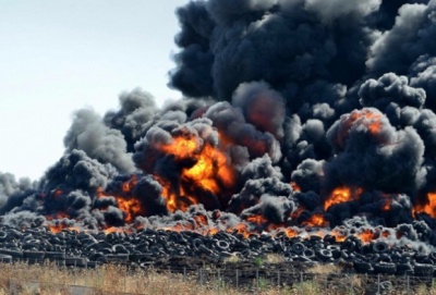 Κούβα: Τσιμεντοβιομηχανία παράγει ενέργεια καίγοντας παλιά ελαστικά