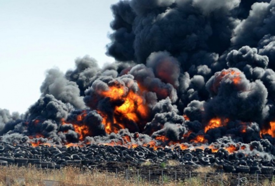 Κούβα: Τσιμεντοβιομηχανία παράγει ενέργεια καίγοντας παλιά ελαστικά