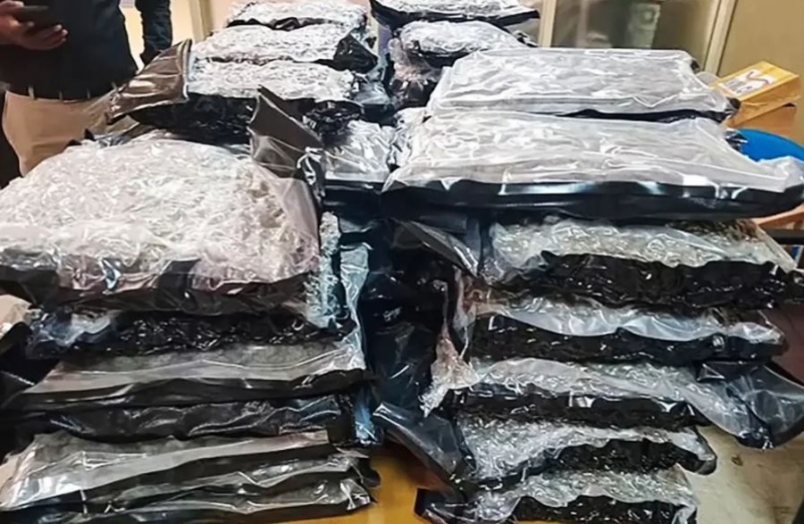 Σοκ! Ναρκωτικό - φρίκη από ανθρώπινα οστά – Βρετανή αεροσυνοδός συνελήφθη με 45 κιλά στη Σρι Λάνκα!