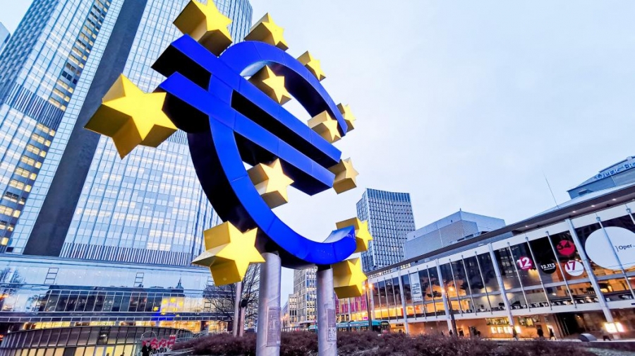 Αποφασισμένη να ασκεί το δικαίωμα ελέγχου στις ευρωπαϊκές Τράπεζες δηλώνει η Ευρωπαϊκή Κεντρική Τράπεζα
