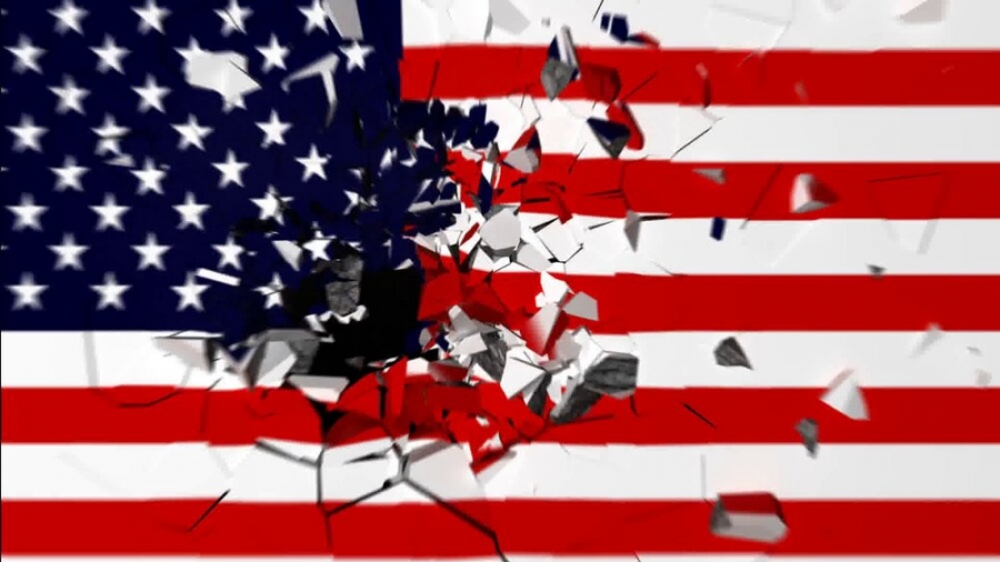 Οι ΗΠΑ αποσυντίθενται - Οι μισοί Αμερικανοί πιστεύουν πως η χώρα θα καταρρεύσει σε δέκα χρόνια