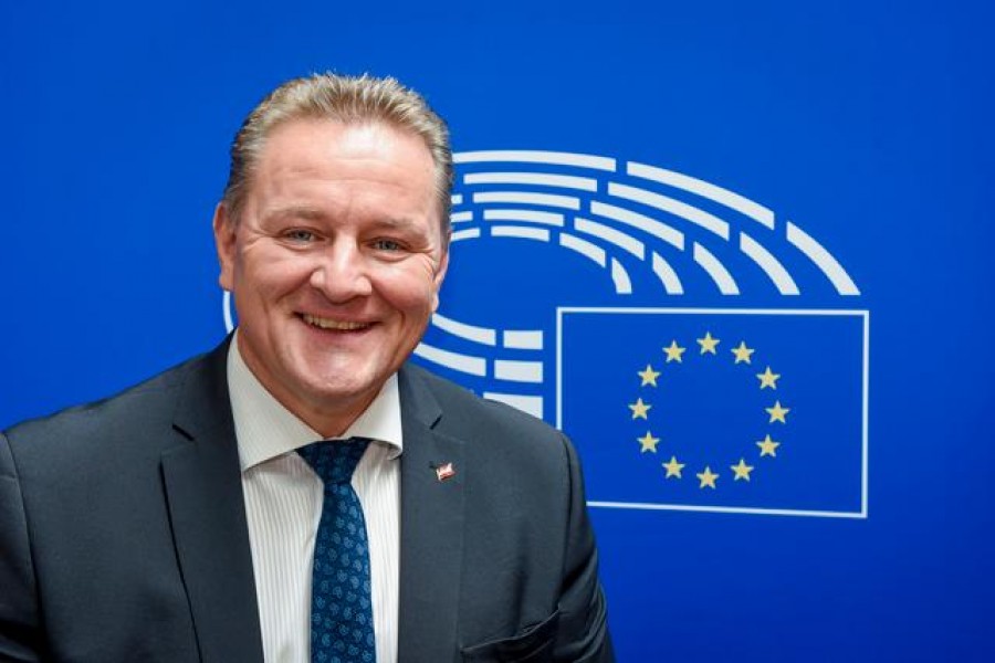 Haider (Αυστριακός ευρωβουλευτής): Ο Erdogan πρέπει να απειληθεί με σοβαρές και οδυνηρές κυρώσεις