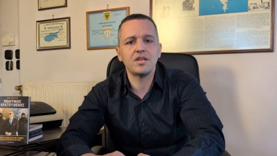 Πανικός στο Μαξίμου: Δίπλα στους αγρότες ο Κασιδιάρης – Γνώρισε την αποθέωση στα μπλόκα ο πολιτικός κρατούμενος