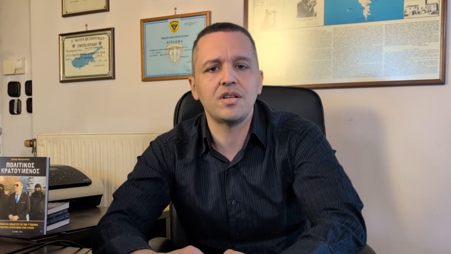 Πανικός στο Μαξίμου: Δίπλα στους αγρότες ο Κασιδιάρης – Γνώρισε την αποθέωση στα μπλόκα ο πολιτικός κρατούμενος