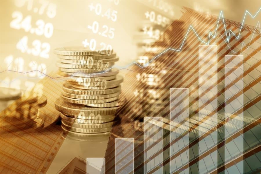 Αθρόες εισροές στα αμοιβαία κεφάλαια από καταθέτες... η «καθοδήγηση» των διαχειριστών με προμήθειες ακόμη και 3%