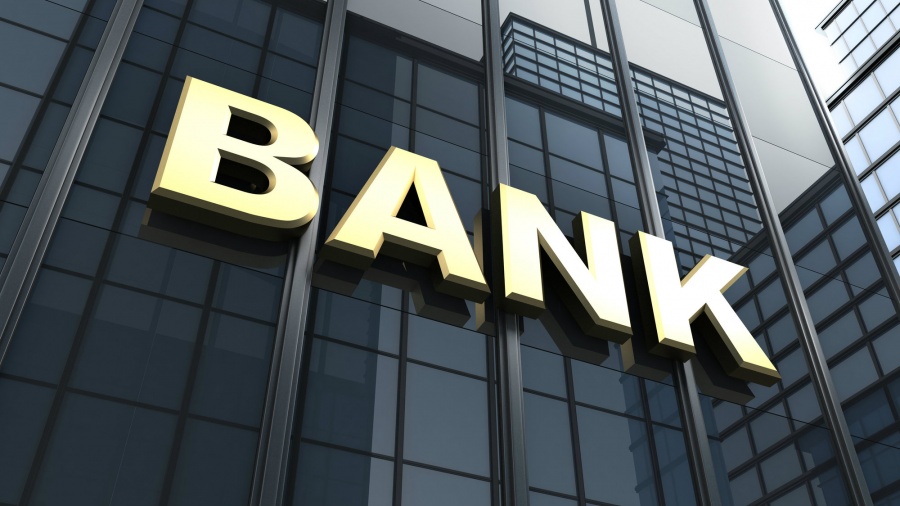 «Ανάσες» στις τραπεζικές μετοχές μετά τη συμφωνία Eurobank-Grivalia – Ισχυρή άνοδος στο ΧΑ στο άνοιγμα