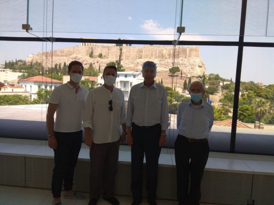 Στο Μουσείο της Ακρόπολης ο πρωθυπουργός του Λουξεμβούργου με ξεναγό τον Αντώνη Σαμαρά