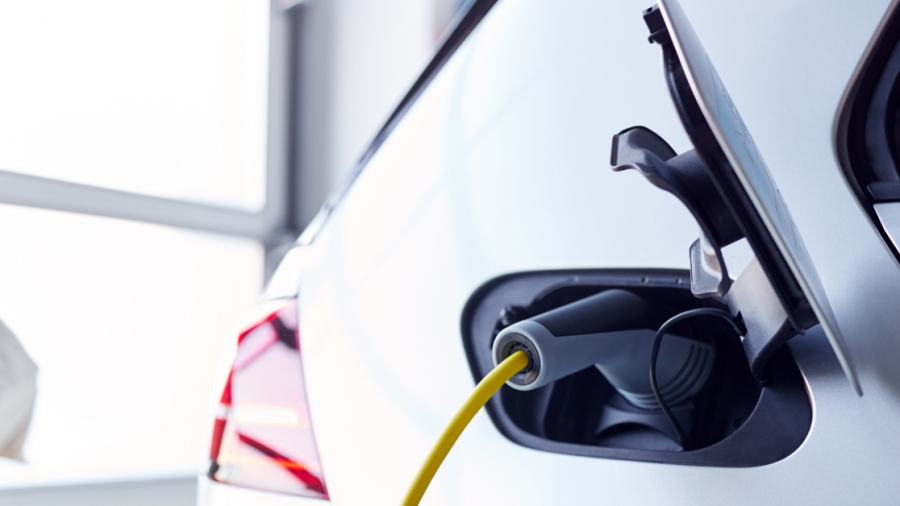 Νέες επιδοτήσεις στα προγράμματα «e-Astypalaia» και «Πράσινα Ταξί» για την αγορά ηλεκτροκίνητων οχημάτων