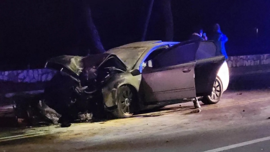 Σοκαριστικό τροχαίο στην Αθηνών – Σουνίου: Αυτοκίνητο έπεσε σε γκρεμό – Στον Ευαγγελισμό ο οδηγός