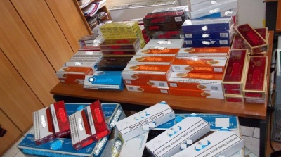 Λάρισα: Συνελήφθη ζευγάρι με σχεδόν 12.000 λαθραία πακέτα με τσιγάρα