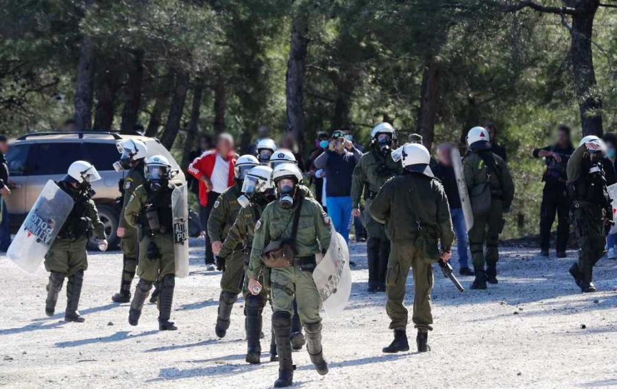 Διέψευσε το Λιμενικό το επεισόδιο κατά την αποχώρηση των ΜΑΤ από την Λέσβο