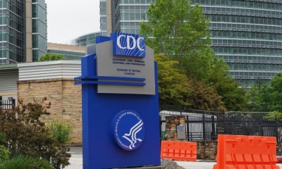 Σάλος στις ΗΠΑ – Τα CDC παραδέχονται πως απέκρυψαν σκόπιμα τους κινδύνους των εμβολίων Covid
