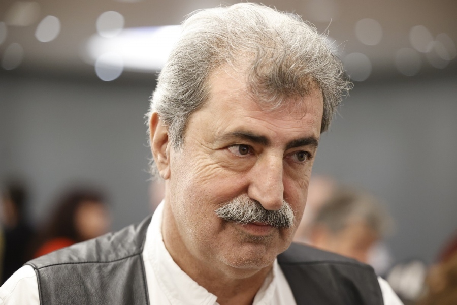 Και όμως, o Πολάκης συσπειρώνει καλύτερα τον ΣΥΡΙΖΑ και κάνει ζημιά στον Τσίπρα…