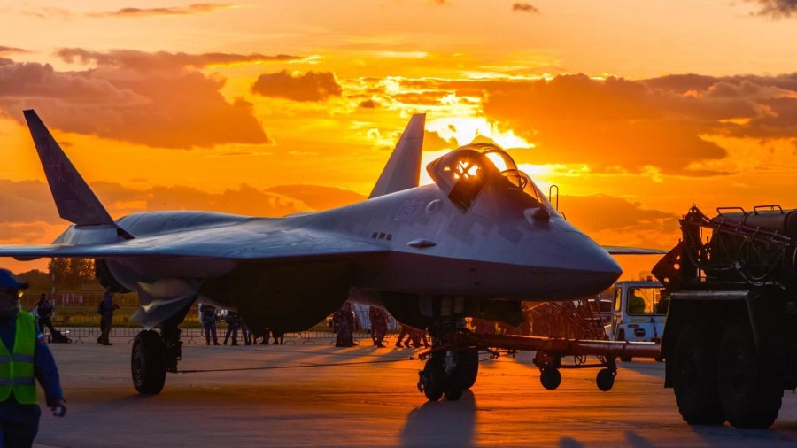 Πάτησε το κουμπί η Ρωσία - Σμήνη από πανίσχυρα Sukhoi 57 θα κρύψουν τους ουρανούς της Ουκρανίας τις επόμενες ημέρες