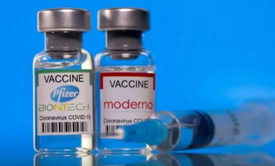 Επίσημο: Οι ΗΠΑ αναγνωρίζουν ότι εξασθενούν τα εμβόλια και από 20/9 ξεκινούν την 3η δόση… ασκούν πιέσεις οι φαρμακευτικές