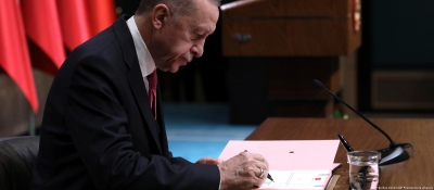 Welt: Τo τέλος της εποχής Erdogan θα βρει τον Τούρκο πρόεδρο σε άγνωστο προορισμό