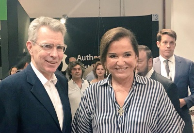 Επίσκεψη Μπακογιάννη στην 83η ΔΕΘ - Ο Pyatt την ξενάγησε στο περίπτερο των ΗΠΑ