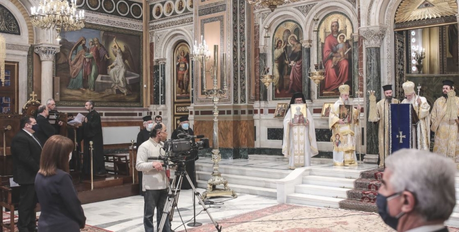 Παρουσία ΠτΔ η λειτουργία για την Κυριακή της Ορθοδοξίας - Ιερώνυμος: Η πατρίδα πάνω από όλες τις σκέψεις