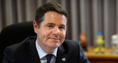 Donohoe (Ιρλανδός ΥπΟΙΚ): Ανακοίνωσε δαπάνες 1,2 δισ. ευρώ, για να πέσει «στα μαλακά» η Ιρλανδία αν υπάρξει άτακτο Brexit