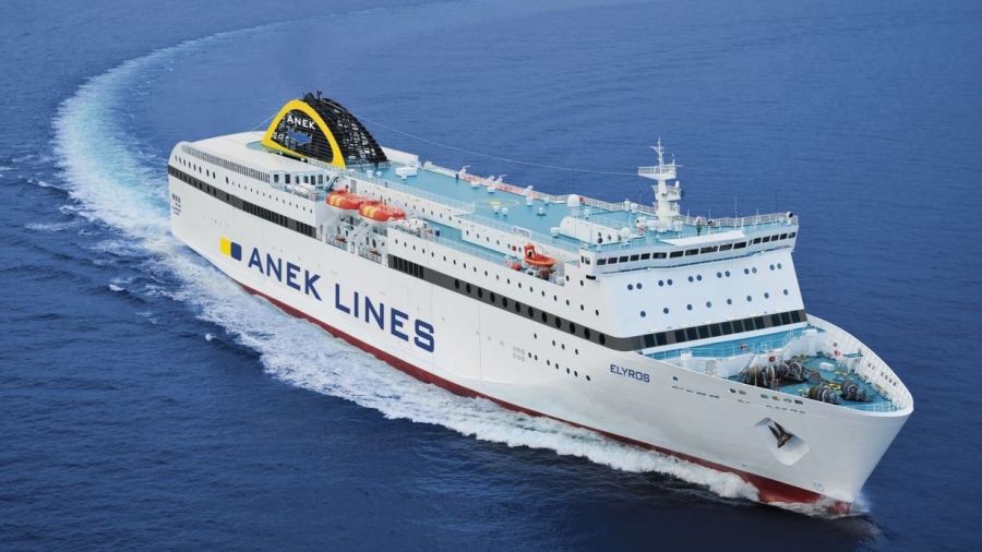 Νέες εκπτώσεις έως 30% στις γραμμές Πειραιάς - Κρήτη από τον Όμιλο Attica