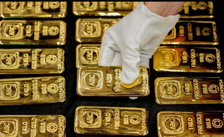 Τι συμβαίνει  - Πυρετός του χρυσού στην Κίνα μετά τους δασμούς Trump – Φόβοι για γιουάν και εκτίναξη στις τιμές