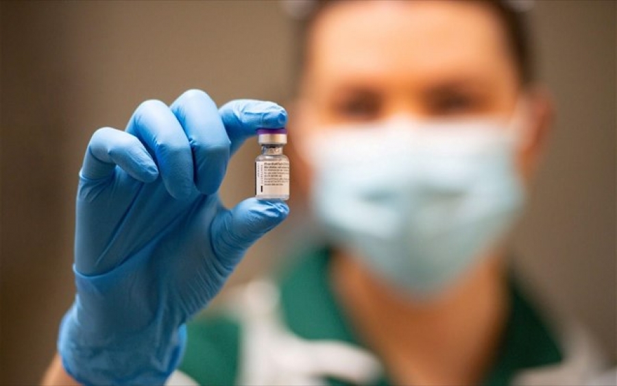 Σάλος στις ΗΠΑ: Χορηγήθηκαν εκατοντάδες ληγμένα εμβόλια της Pfizer -  Δραματική η κατάσταση με την Covid στη