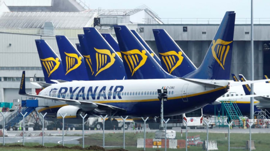 Ryanair: Μειώνει τη χειμερινή χωρητικότητα στις πτήσεις κατά ένα τρίτο λόγω Covid-19