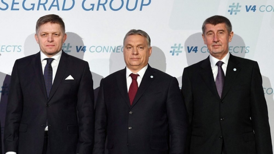 Από τον συνασπισμό των ηλιθίων στη συμμαχία της λογικής: Στρατηγική Visegrad από Fico, Orban, Babis στην ΕΕ κατά Ουκρανίας